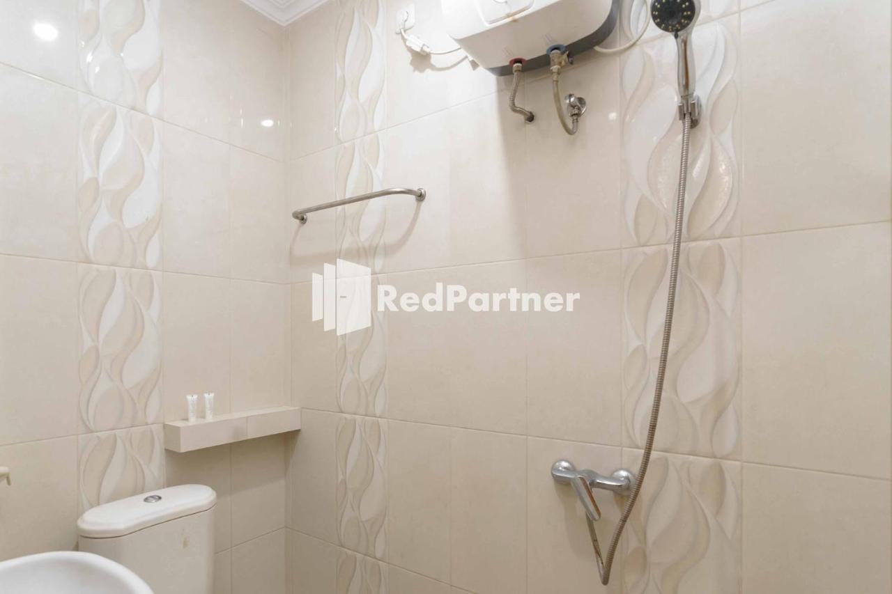 ג'קרטה Jo Residence Syariah Redpartner מראה חיצוני תמונה